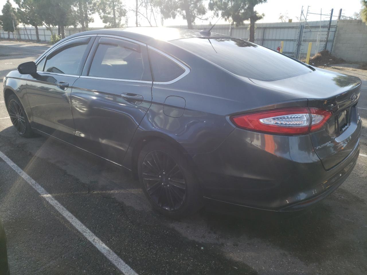 Image 2 of 2016 FORD FUSION SE 2016 with VIN 3FA6P0HD3GR397006