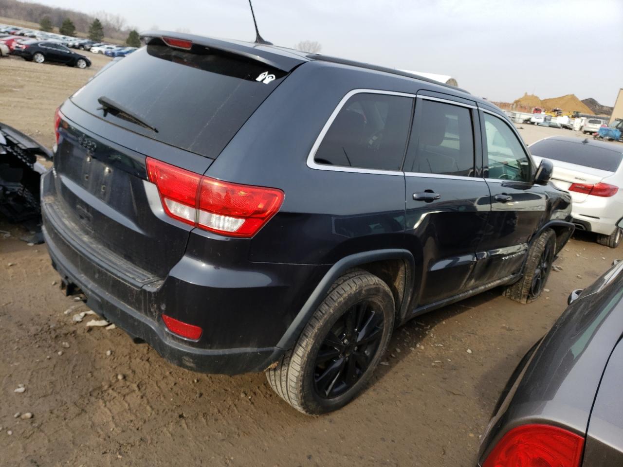 Obraz 3 z 2013 JEEP GRAND CHEROKEE LAREDO 2013 z VIN 1C4RJFAGXDC599772