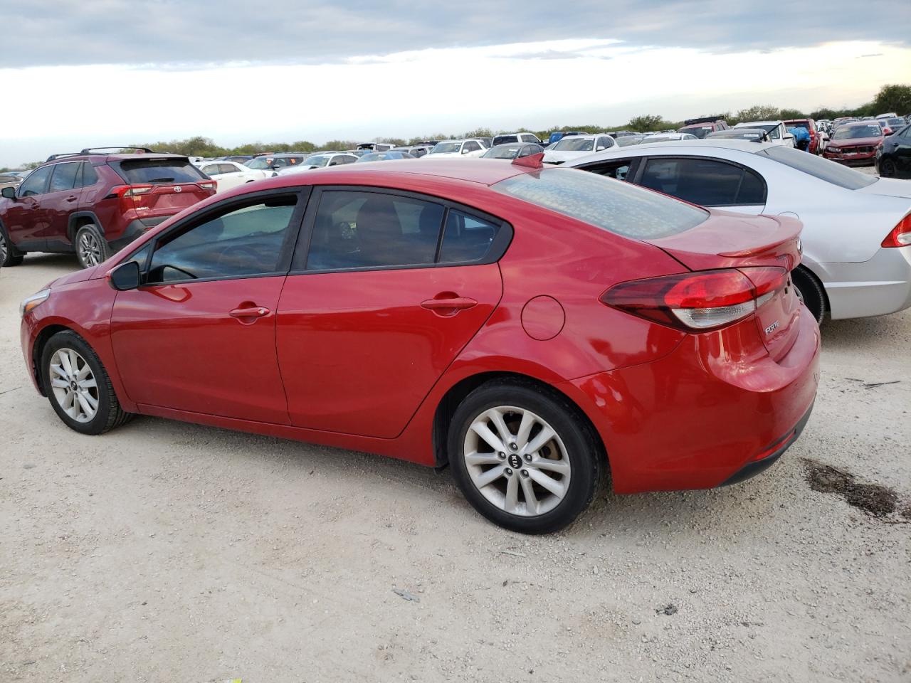 Image 2 of 2017 KIA FORTE LX 2017 with VIN 3KPFL4A77HE085930