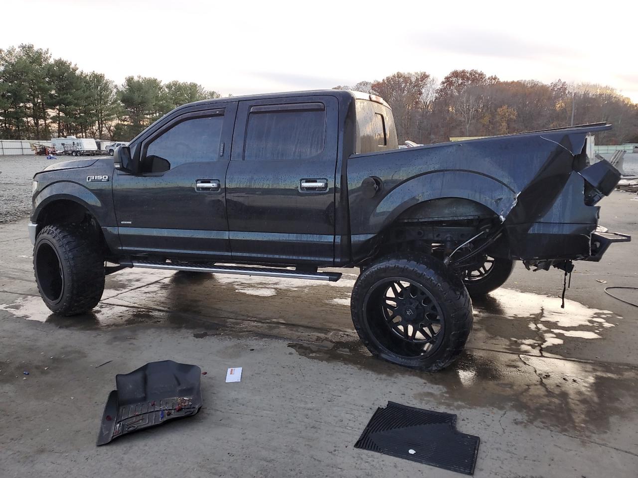 Obraz 2 z 2017 FORD F150 SUPERCREW 2017 z VIN 1FTEW1EP1HKC21641