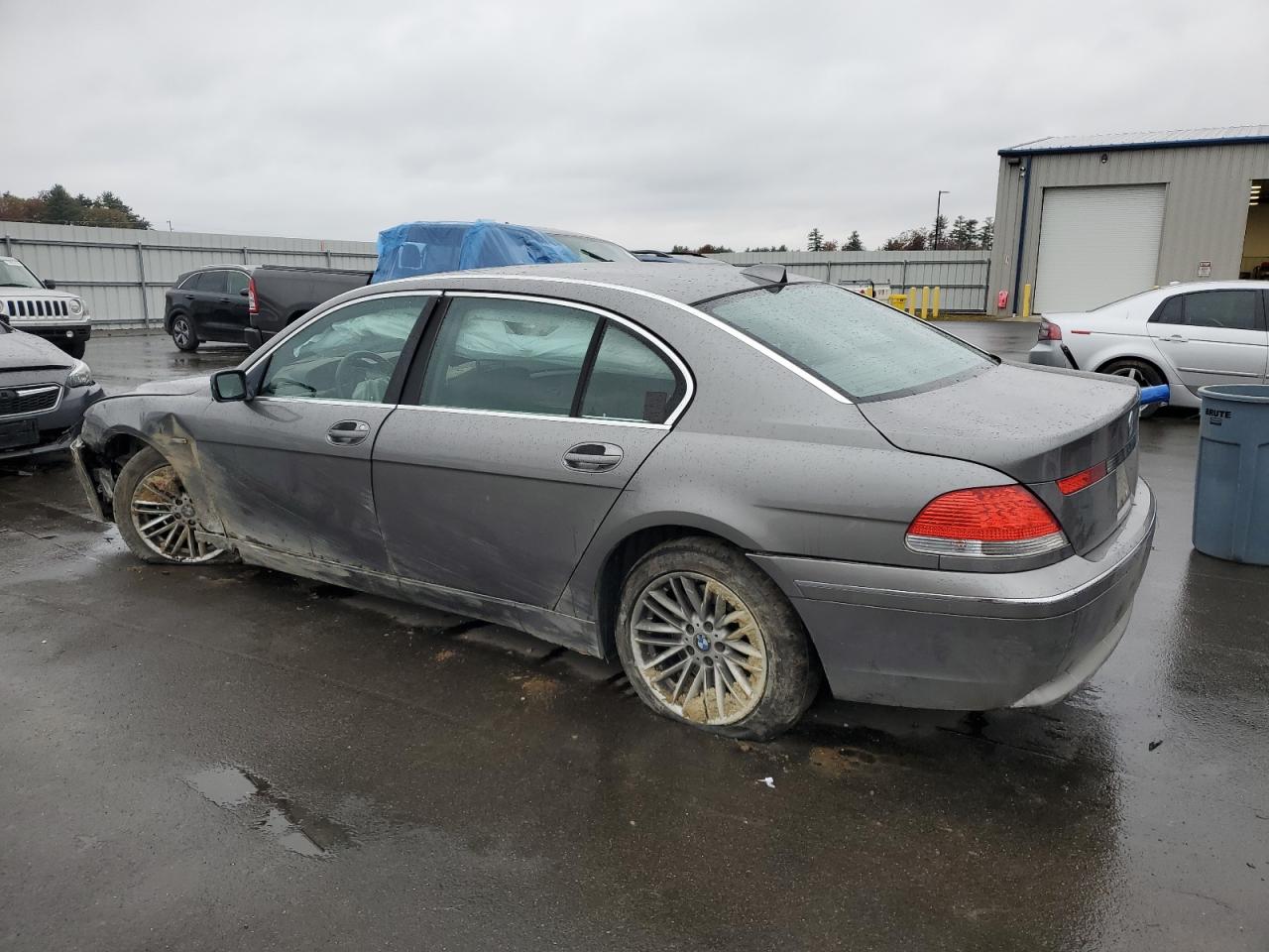 Image 2 of 2004 BMW 745 LI 2004 with VIN WBAGN63574DS55475