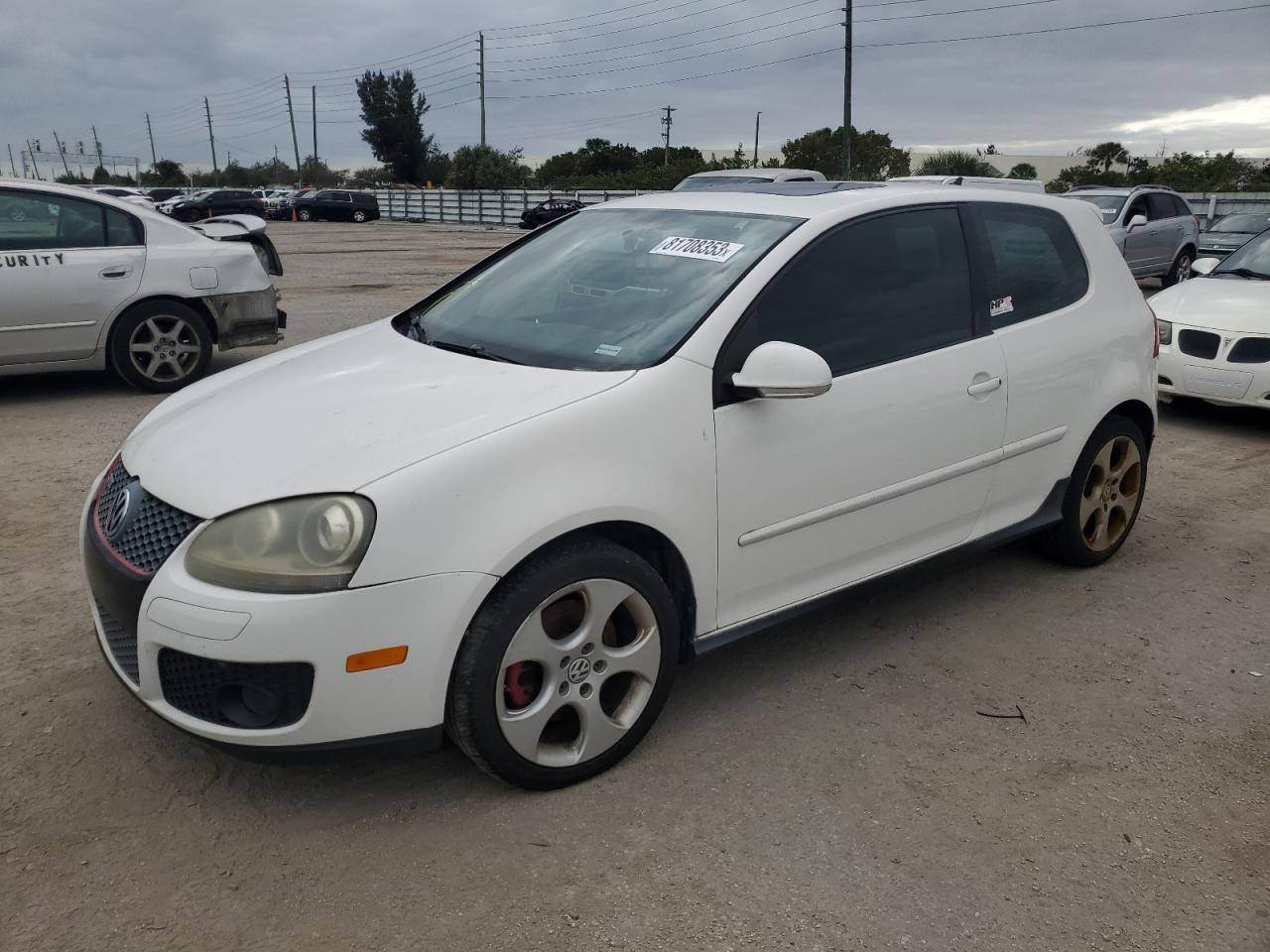 Image 1 of 2007 VOLKSWAGEN NEW GTI  2007 with VIN WVWEV71K27W246264