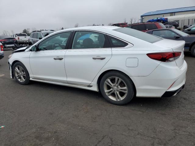 Obraz 2 z 2018 HYUNDAI SONATA SPORT 2018 z VIN 5NPE34AF4JH605540