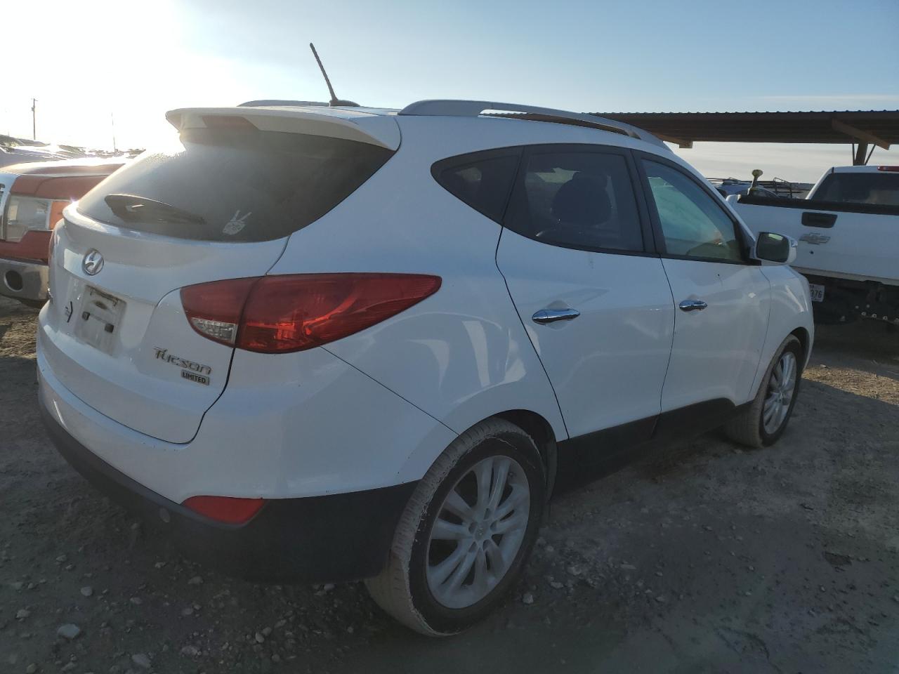 Obraz 3 z 2022 HYUNDAI TUCSON GLS 2022 z VIN KM8JU3AC3DU751896