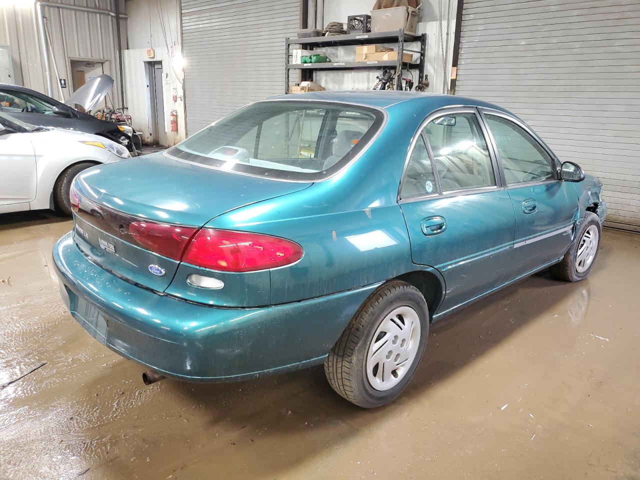 Obraz 3 z 1997 FORD ESCORT LX 1997 z VIN 1FALP13P2VW404502