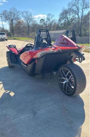 Image 3 of 2018 POLARIS SLINGSHOT SL 2018 with VIN 57XAAPFA6J8128277