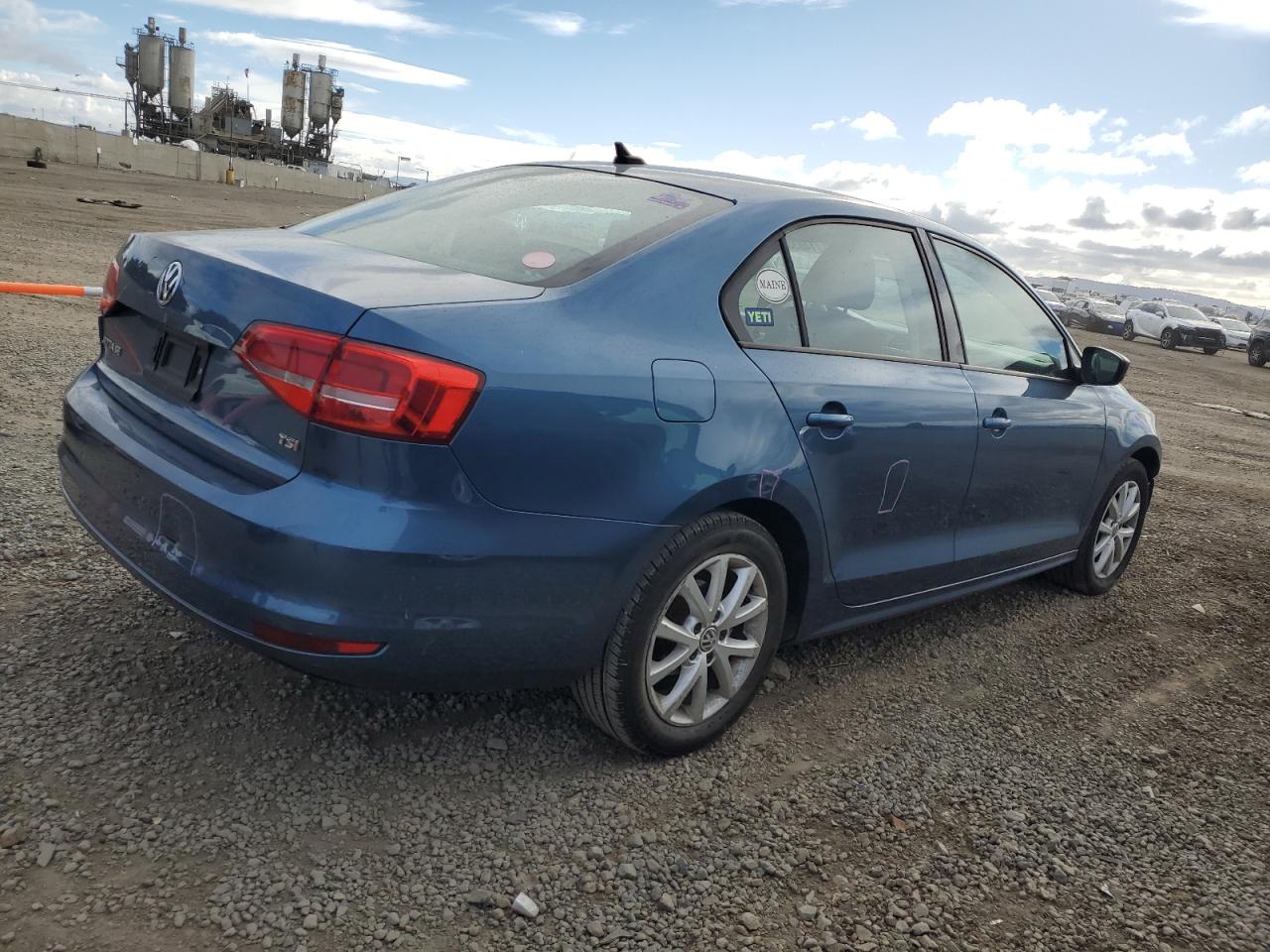 Изображение 3 2015 VOLKSWAGEN JETTA SE 2015 с VIN 3VWD17AJ1FM316850