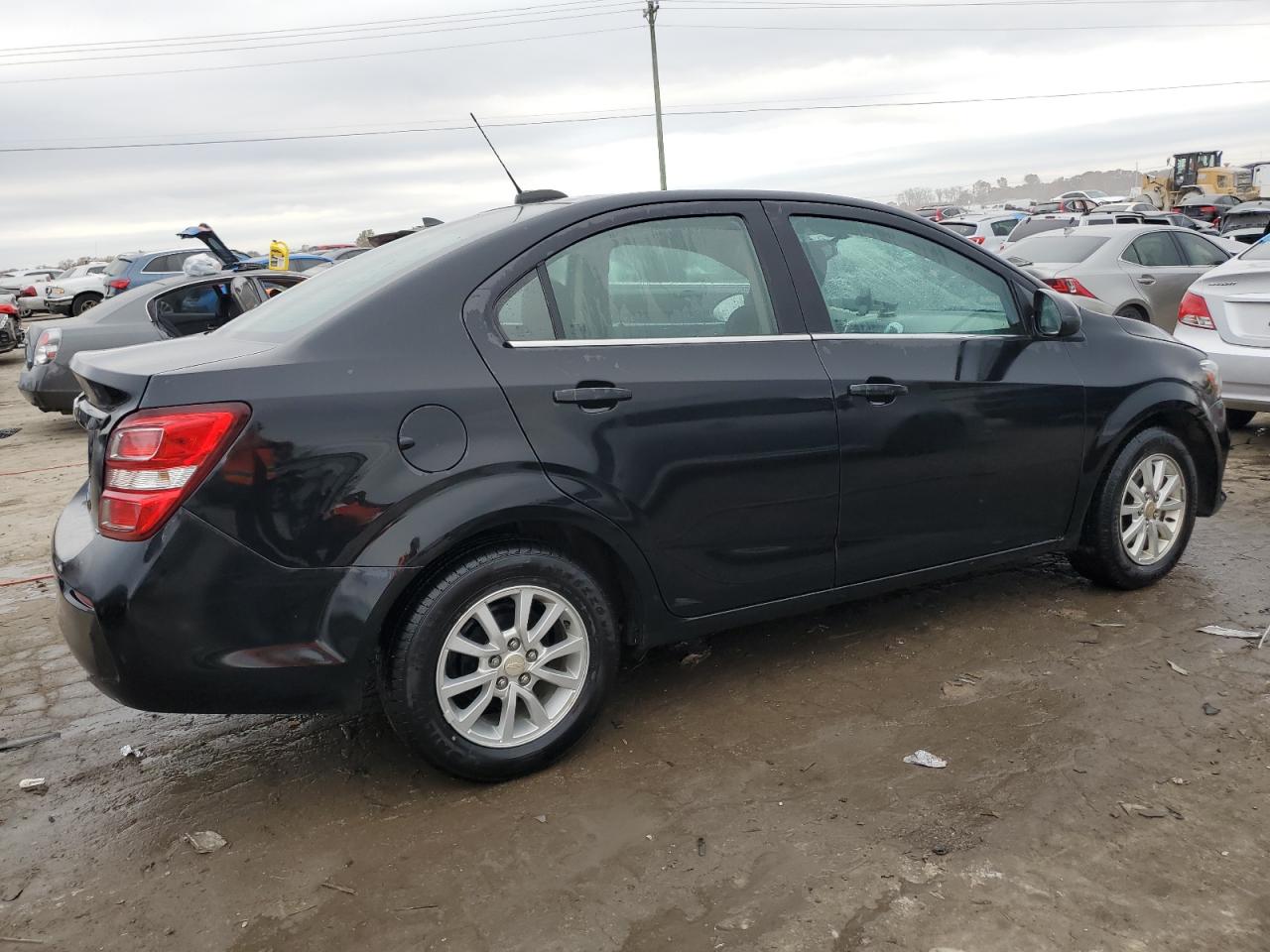 Изображение 3 2017 CHEVROLET SONIC LT 2017 с VIN 1G1JD5SH0H4118944
