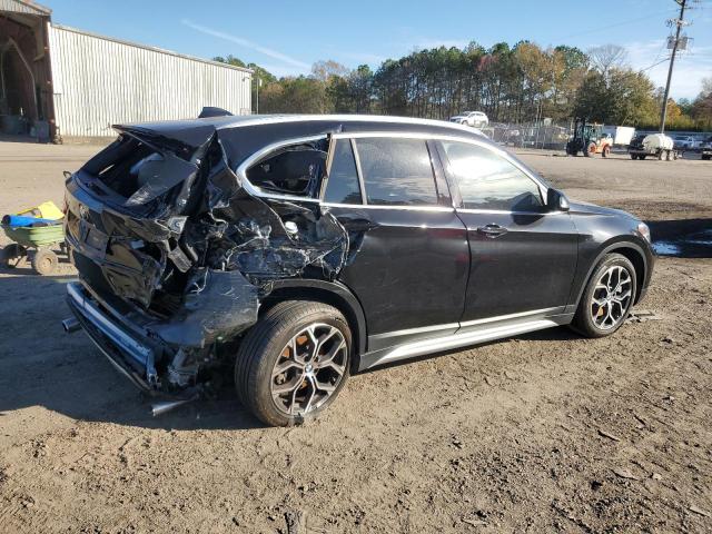 Obraz 3 z 2022 BMW X1 XDRIVE28I 2022 z VIN WBXJG9C09N5V51864