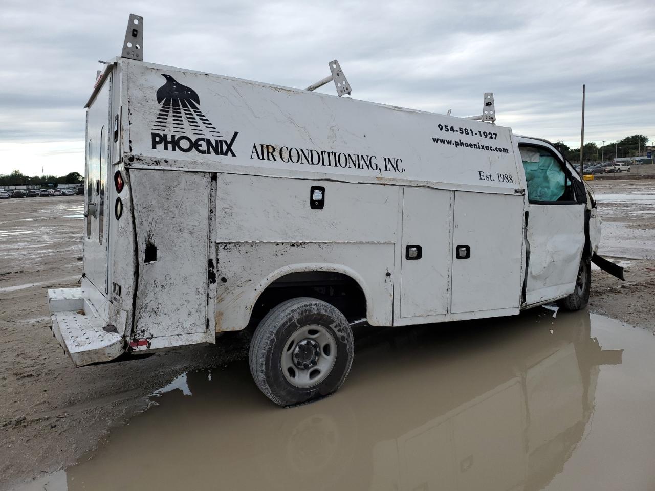 Image 3 of 2017 CHEVROLET EXPRESS G3500  2017 with VIN 1GB0GRFG4H1274087