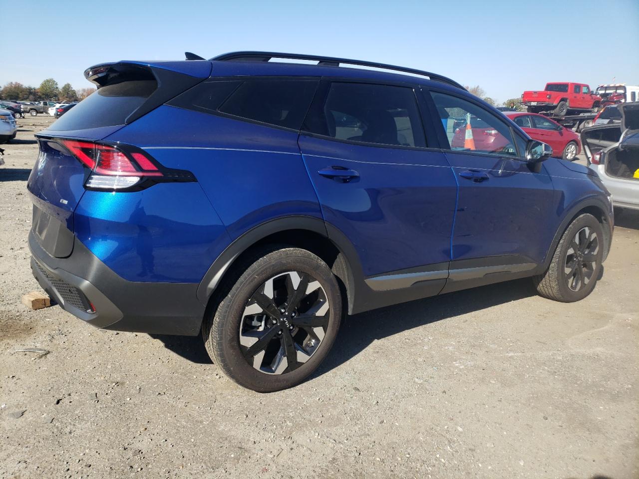 Image 3 of 2023 KIA SPORTAGE X LINE 2023 with VIN 5XYK6CAFXPG097840