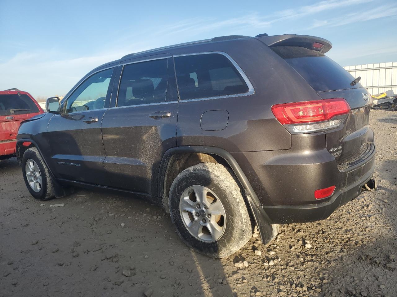 Image 2 of 2015 JEEP GRAND CHEROKEE LAREDO 2015 with VIN 1C4RJFAG1FC174069