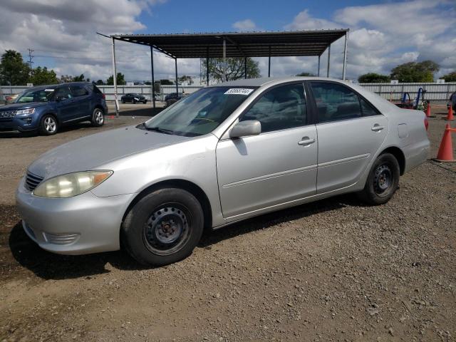 Obraz 1 z 2005 TOYOTA CAMRY LE 2005 z VIN 4T1BE32K45U043665