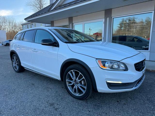 Изображение 1 2016 VOLVO V60 CROSS COUNTRY PREMIER 2016 с VIN YV4612HK1G1008943