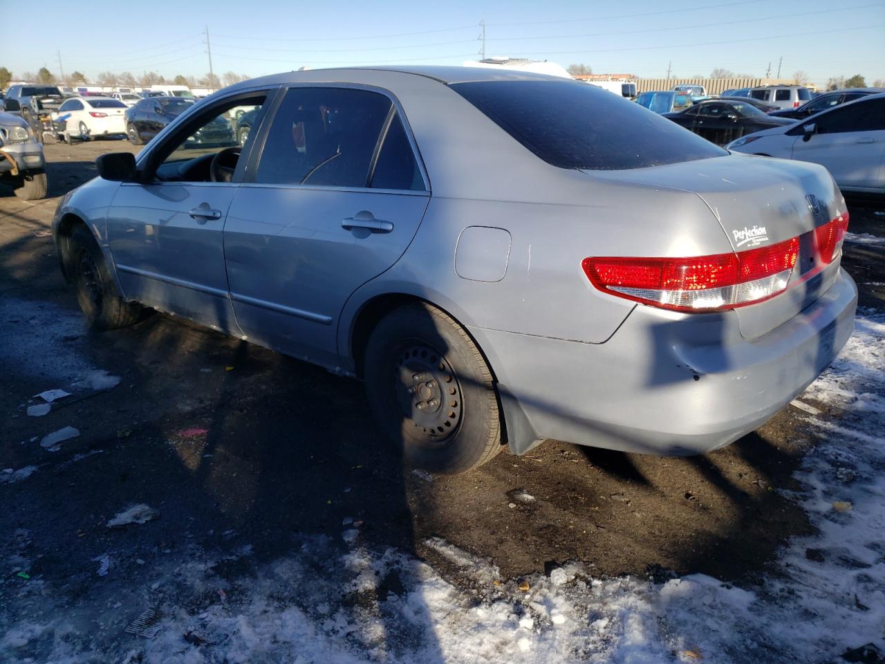 Изображение 2 2003 HONDA ACCORD LX 2003 с VIN JHMCM56333C058704