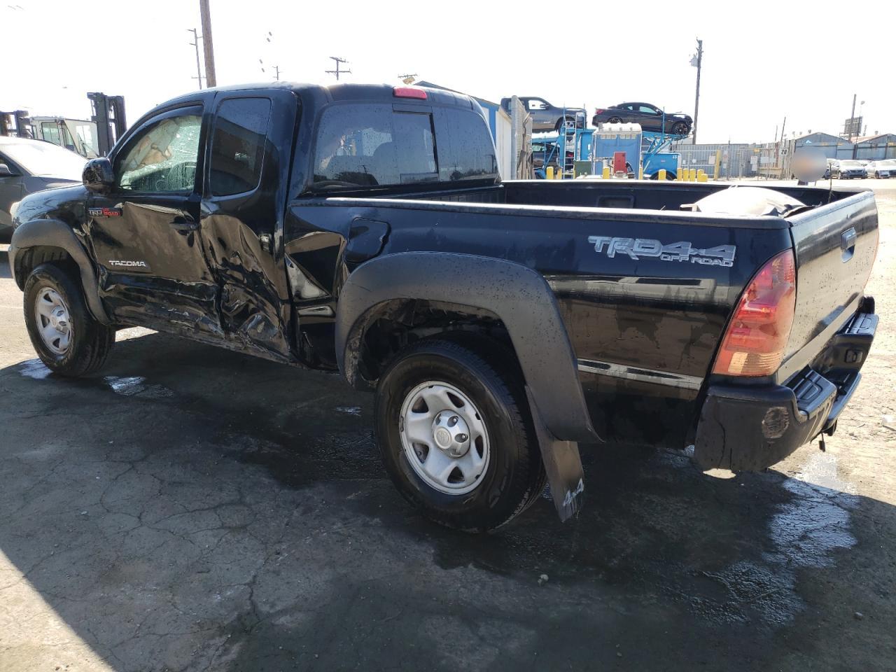 Изображение 2 Toyota Tacoma Access Cab 2013 с VIN 5TFUX4EN6DX020095