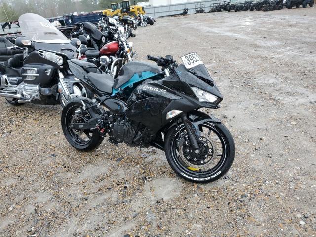 Obraz 1 z 2021 KAWASAKI EX400  2021 z VIN JKAEXKG17MDAB3895