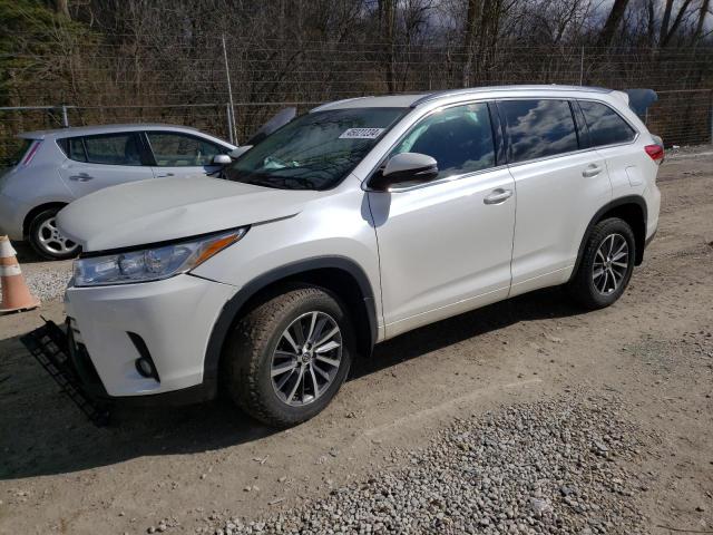 Obraz 1 z 2018 TOYOTA HIGHLANDER SE 2018 z VIN 5TDJZRFH0JS833369