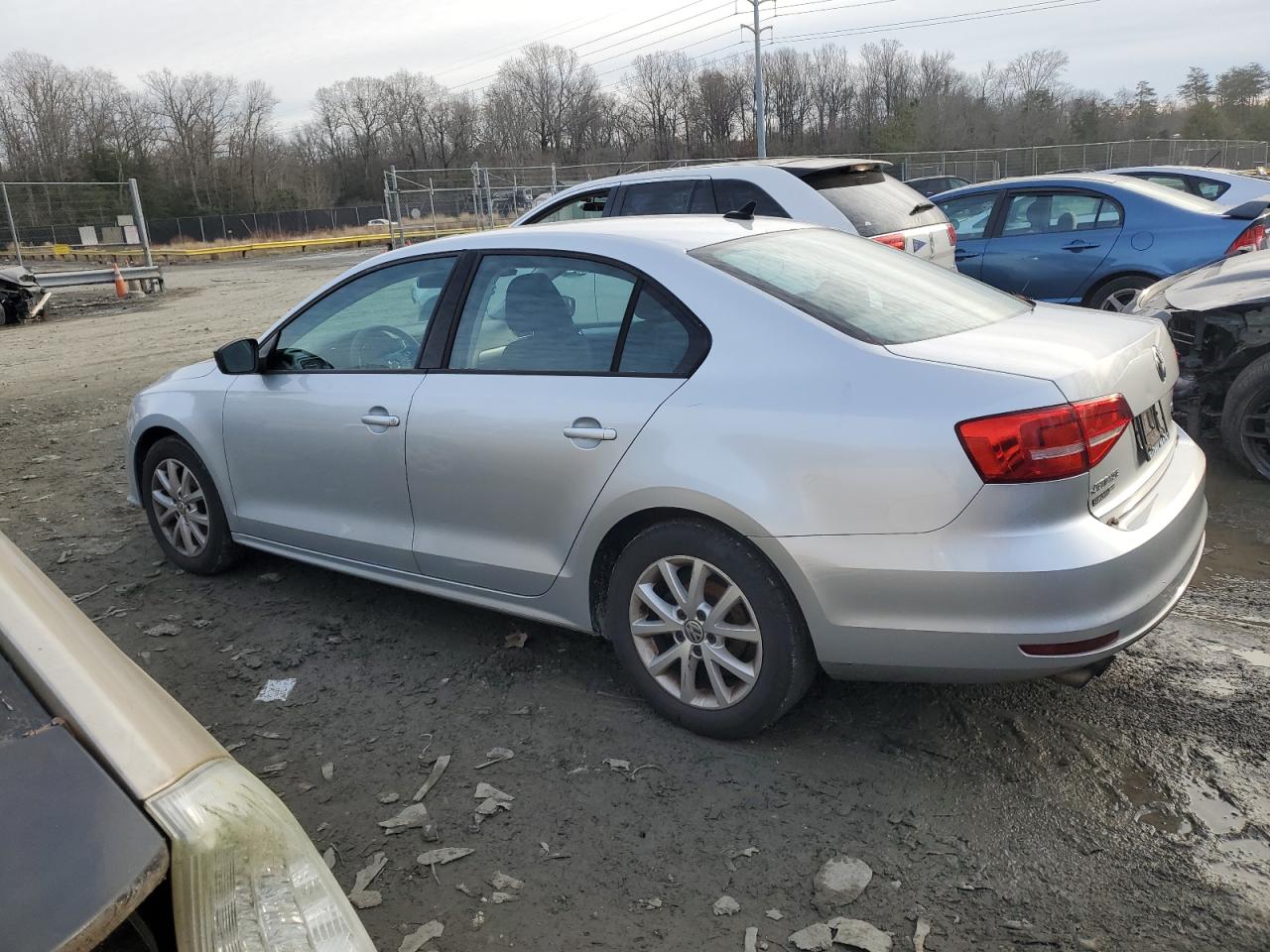 Изображение 2 2015 VOLKSWAGEN JETTA SE 2015 с VIN 3VWD17AJ3FM319216