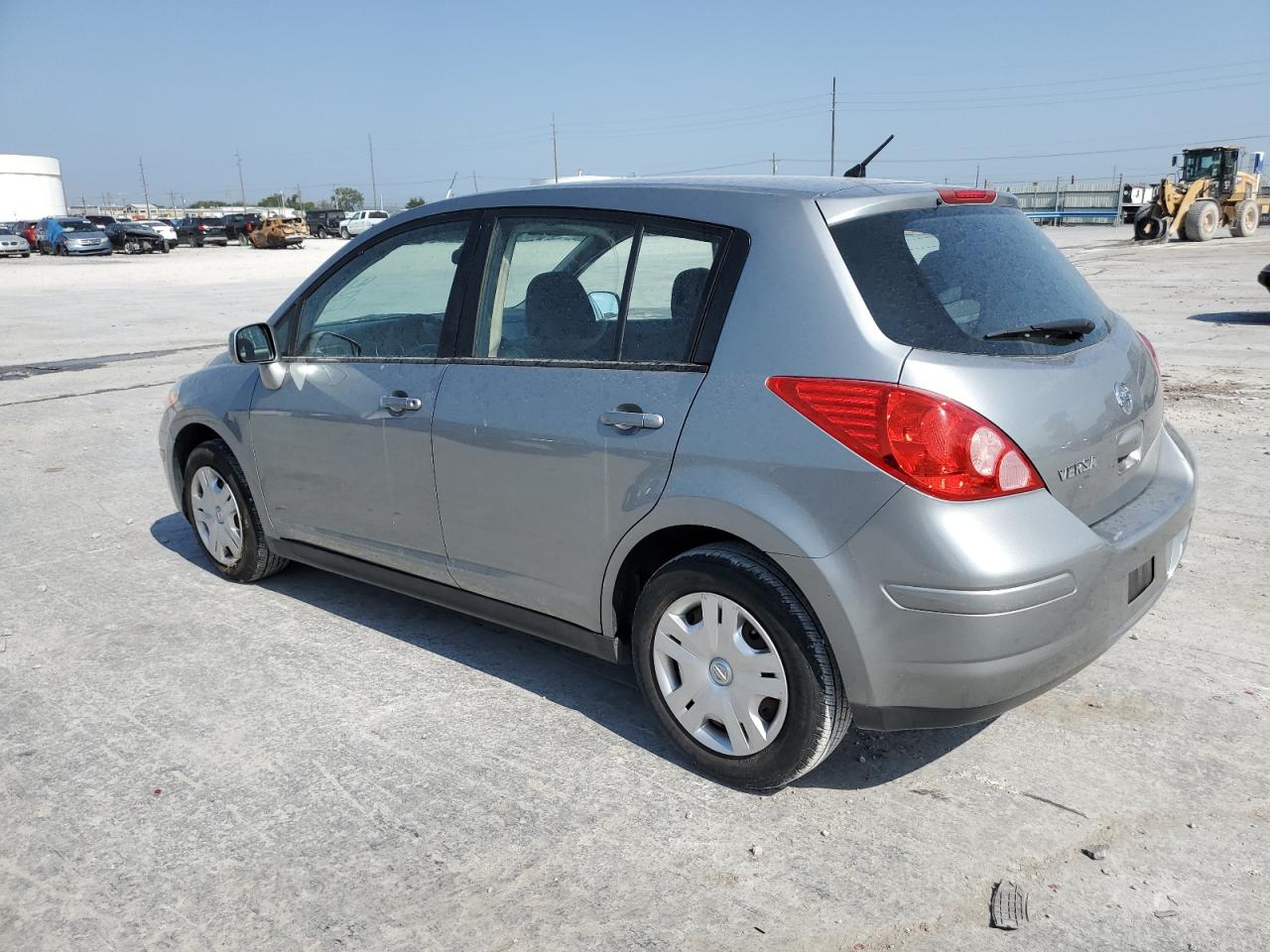 Изображение 2 2011 NISSAN VERSA S 2011 с VIN 3N1BC1CP3BL468814
