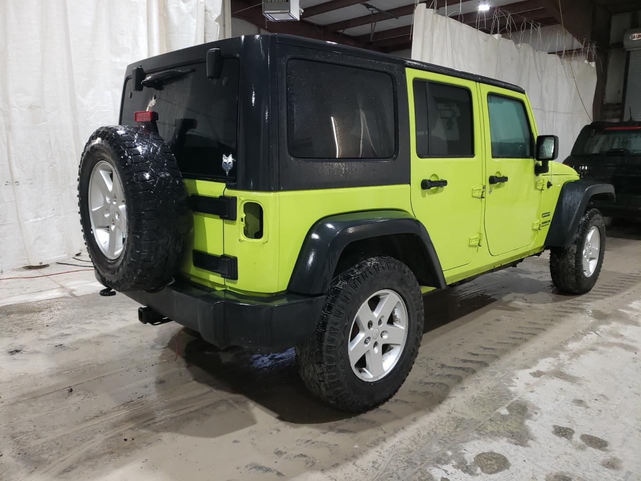 Obraz 3 z 2016 JEEP WRANGLER UNLIMITED SPORT 2016 z VIN 1C4BJWDG8GL325679