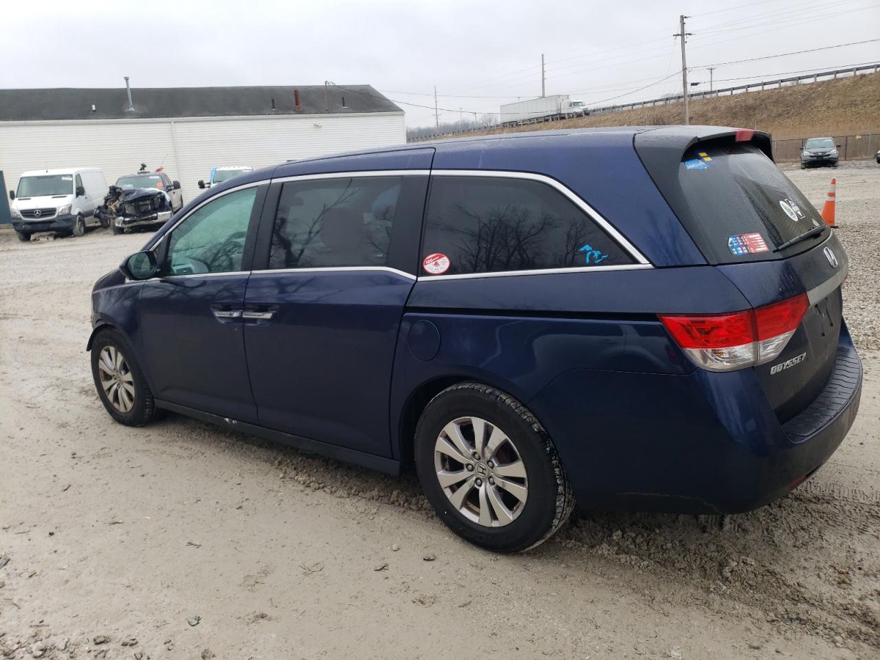 Image 2 of 2015 HONDA ODYSSEY EX 2015 with VIN 5FNRL5H4XFB063619