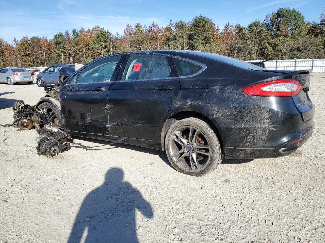 Image 2 of 2013 FORD FUSION TITANIUM 2013 with VIN 3FA6P0K96DR376490