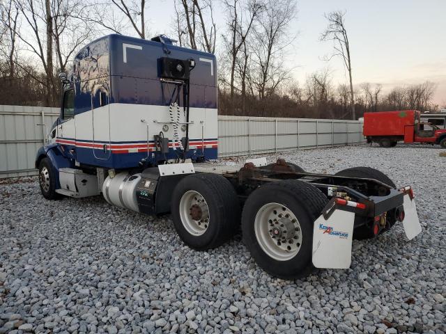 Image 3 of 2015 PETERBILT 579  2015 with VIN 1XPBAP9X8FD261794