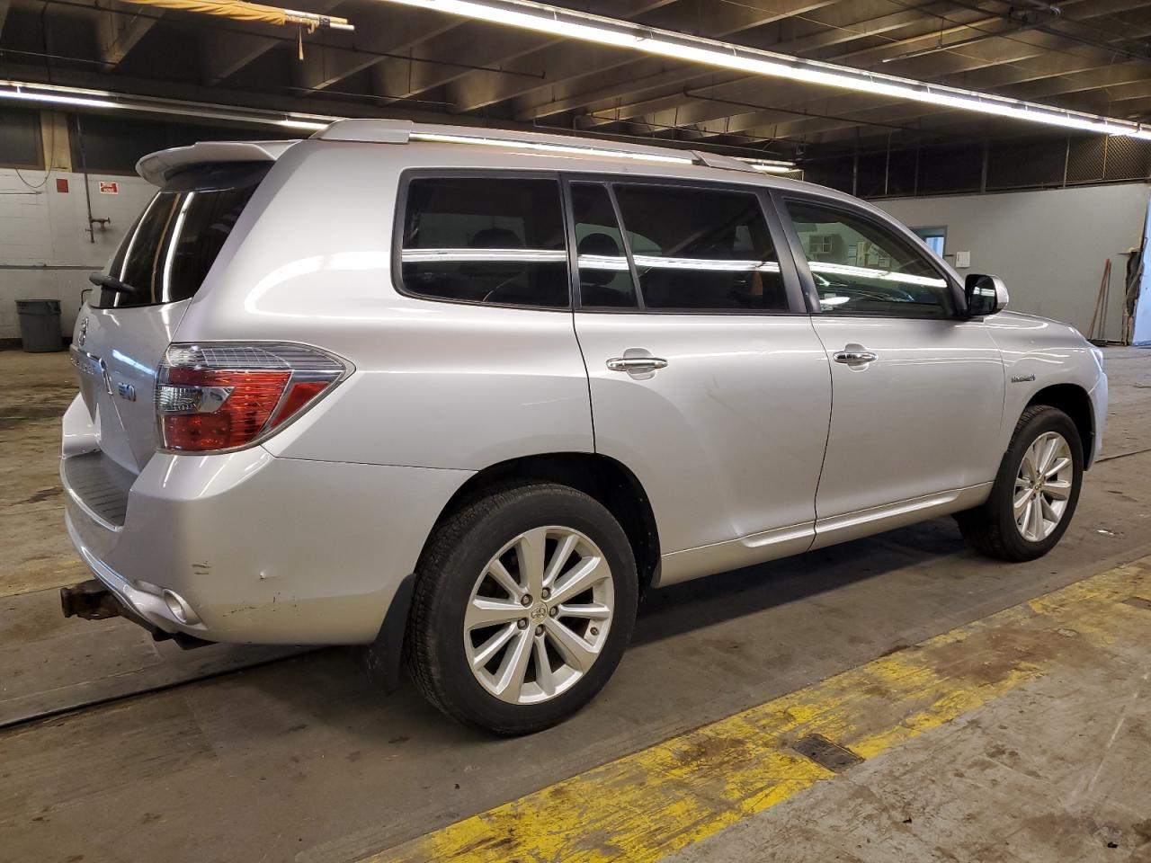 Изображение 3 2009 TOYOTA HIGHLANDER HYBRID 2009 с VIN JTEEW41AX92027092