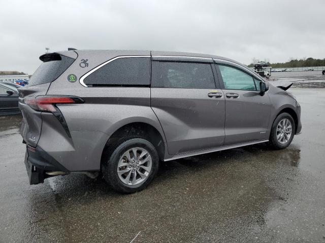 Obraz 3 z 2021 TOYOTA SIENNA LE 2021 z VIN 5TDKRKEC4MS028514