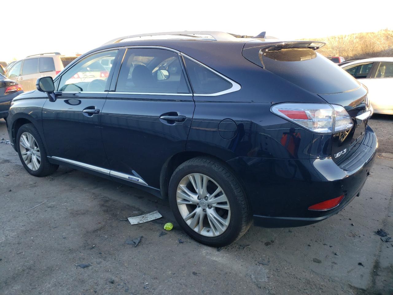 Obraz 2 z 2010 LEXUS RX 450 2010 z VIN JTJBC1BA5A2031338