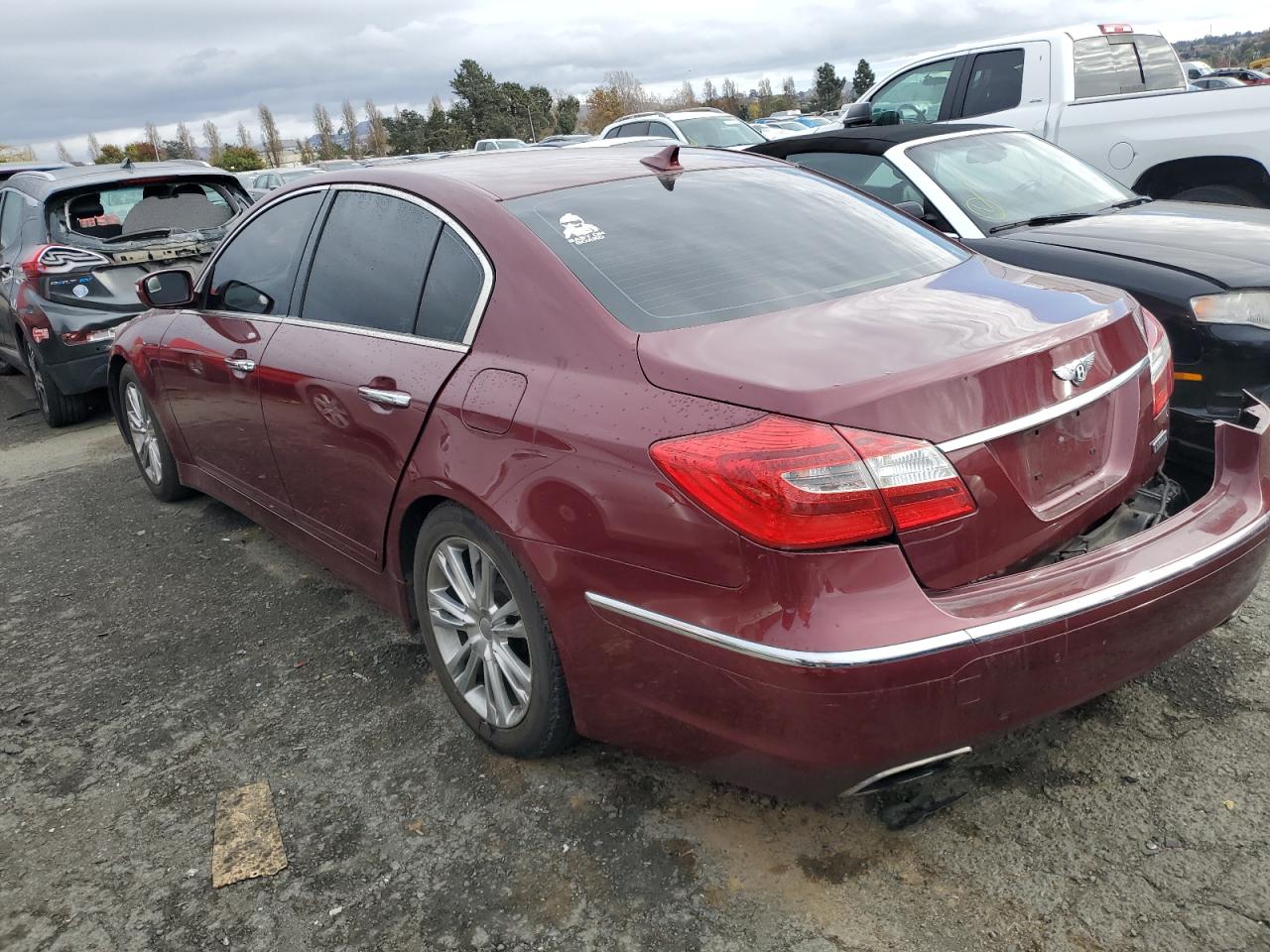Image 2 of 2012 HYUNDAI GENESIS 3.8L 2012 with VIN KMHGC4DD2CU173330