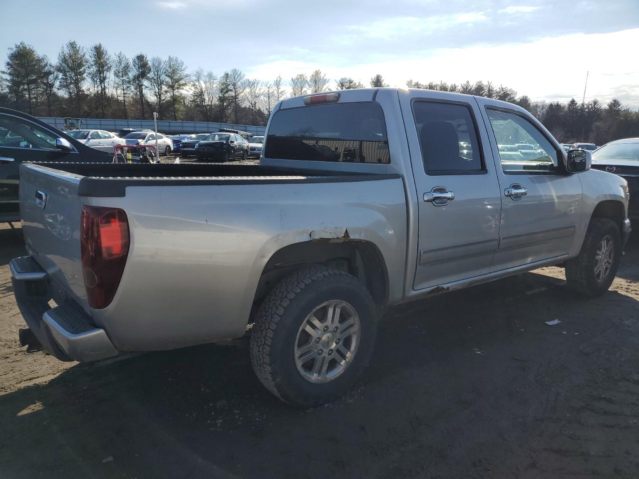 Image 3 of 2012 CHEVROLET COLORADO LT 2012 with VIN 1GCHTCFE5C8164381