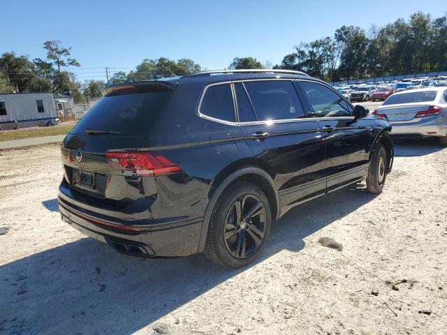 Image 3 of 2023 VOLKSWAGEN TIGUAN SE R-LINE BLACK 2023 with VIN 3VVCB7AX9PM117841