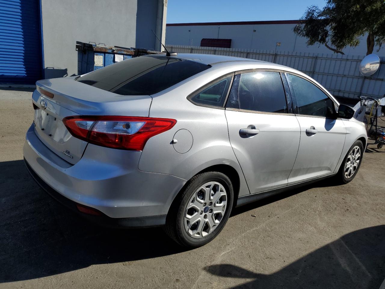 Obraz 3 z 2012 FORD FOCUS SE 2012 z VIN 1FAHP3F20CL375159