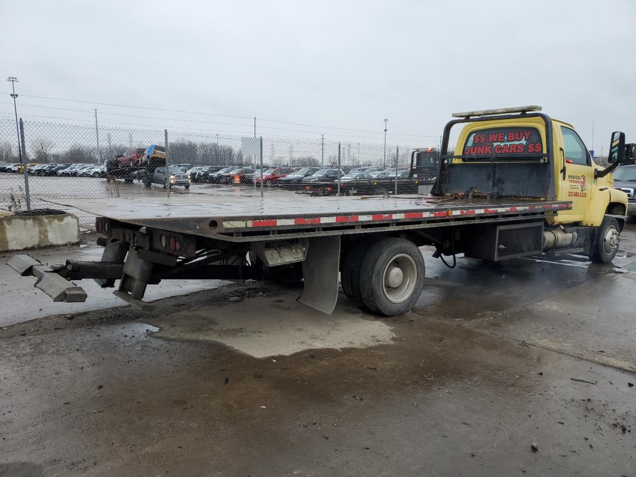 Image 3 of 2003 CHEVROLET C65 C6C042M67 2003 with VIN 1GBJ6J13X3F515532