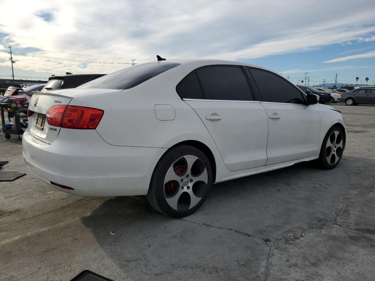 Изображение 3 2012 VOLKSWAGEN JETTA SE 2012 с VIN 3VWBP7AJ0CM342647