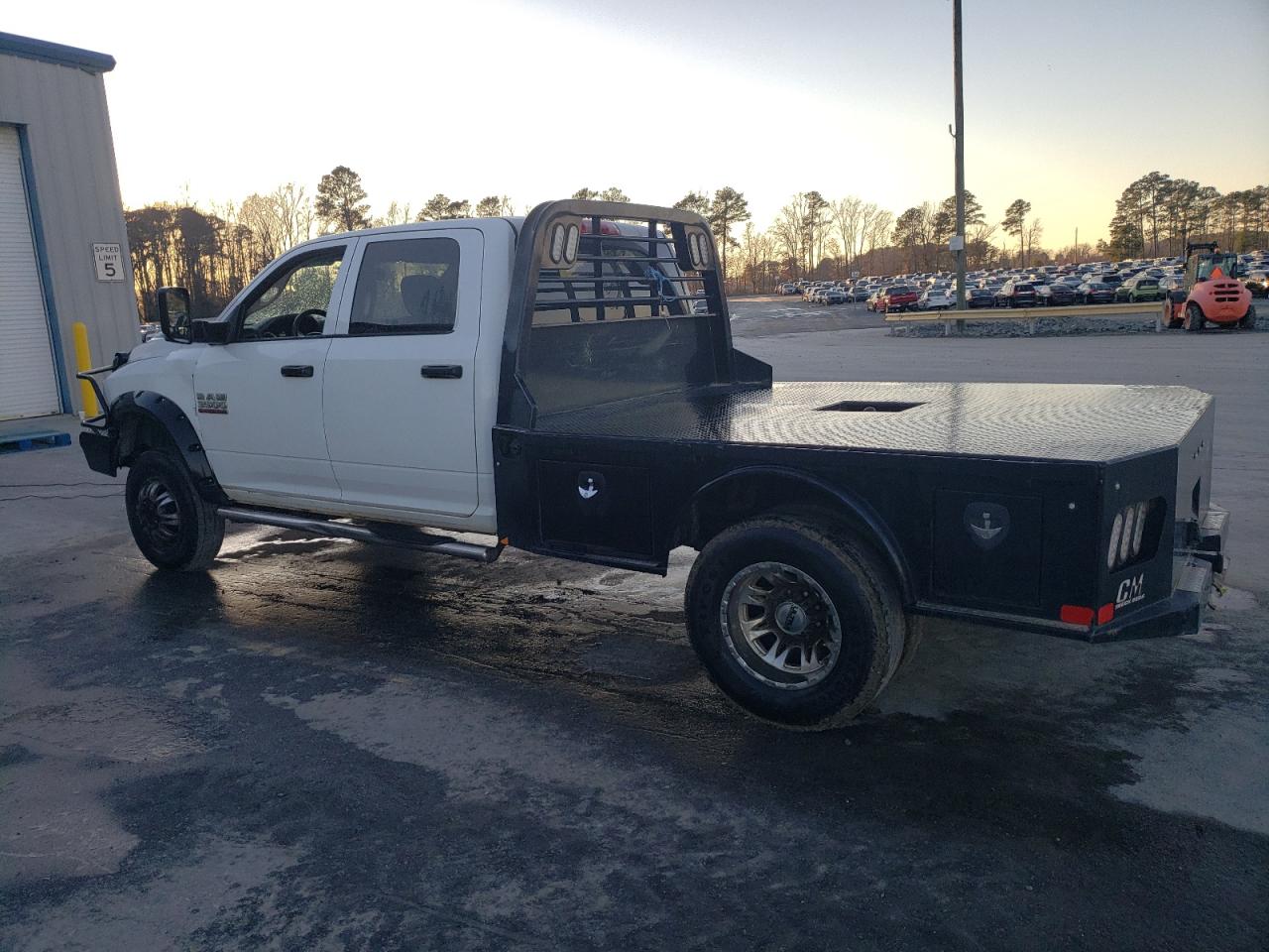 Image 2 of 2013 RAM 3500 ST 2013 with VIN 3C63RRGL5DG607219
