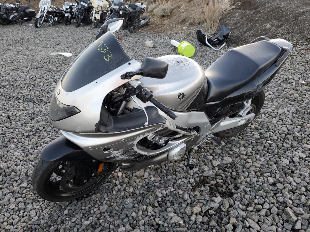 Изображение 2 2004 YAMAHA YZF600 R 2004 с VIN JYA5AHE0X4A042147