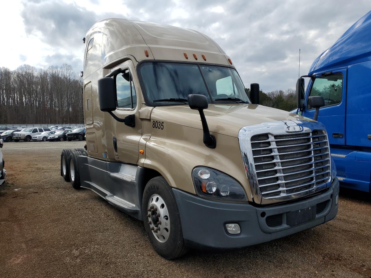Изображение 2016 FREIGHTLINER CASCADIA 125  2016