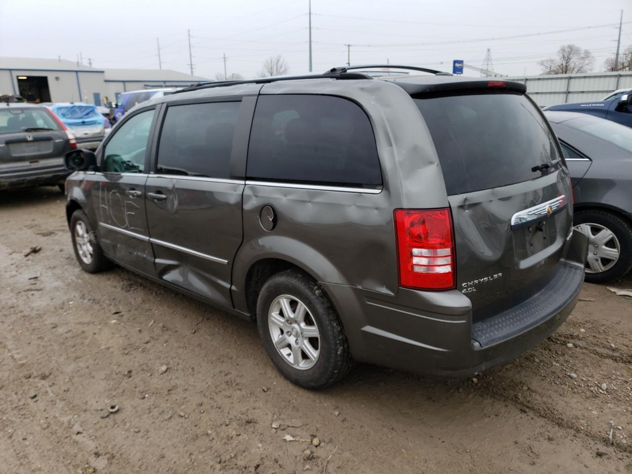 Obraz 2 z 2010 CHRYSLER TOWN & COUNTRY TOURING 2010 z VIN 2A4RR5DX7AR375385