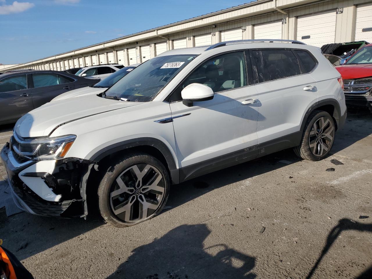 Obraz 1 z 2023 VOLKSWAGEN TAOS SEL 2023 z VIN 3VV2X7B27PM304771