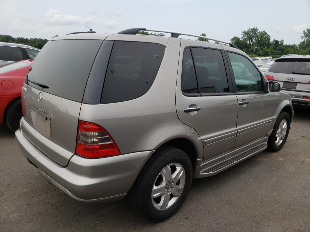 Image 3 of 2005 MERCEDES-BENZ ML 350 2005 with VIN 4JGAB57E45A528375