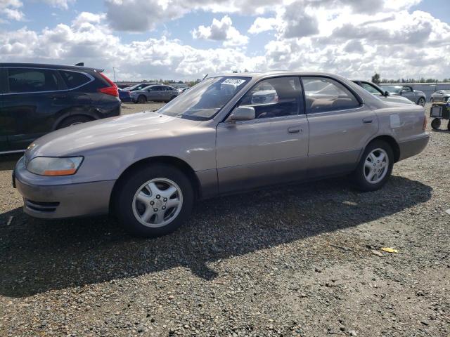 Image 1 of 1992 LEXUS ES 300 1992 with VIN JT8VK13T9N0081632