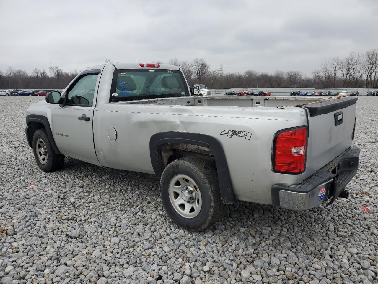 Image 2 of 2010 CHEVROLET SILVERADO K1500 2010 with VIN 1GCPKPE04AZ262059