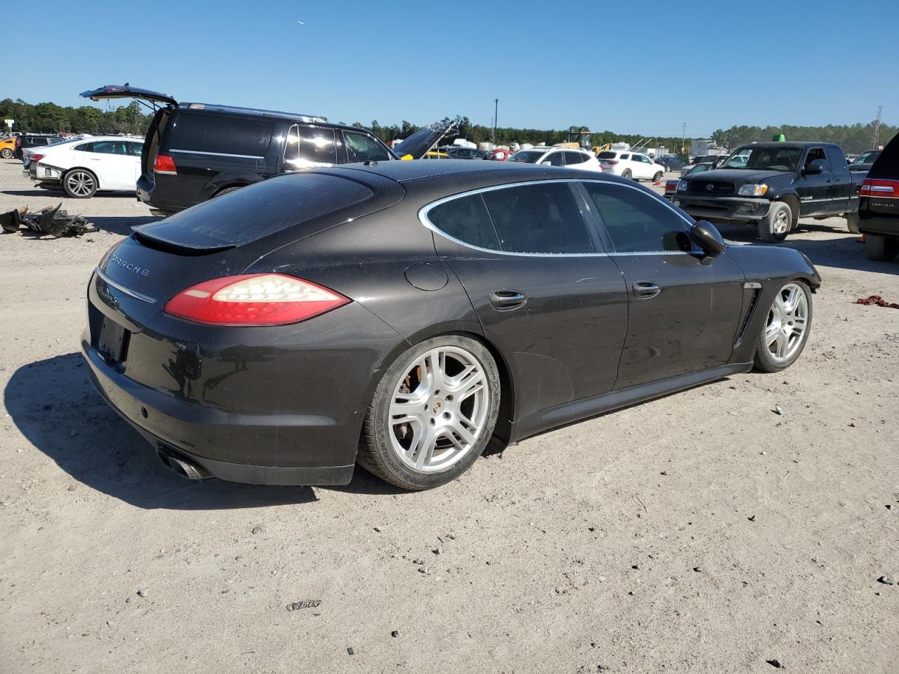 Image 3 of 2012 PORSCHE PANAMERA S 2012 with VIN WP0AB2A70CL060935