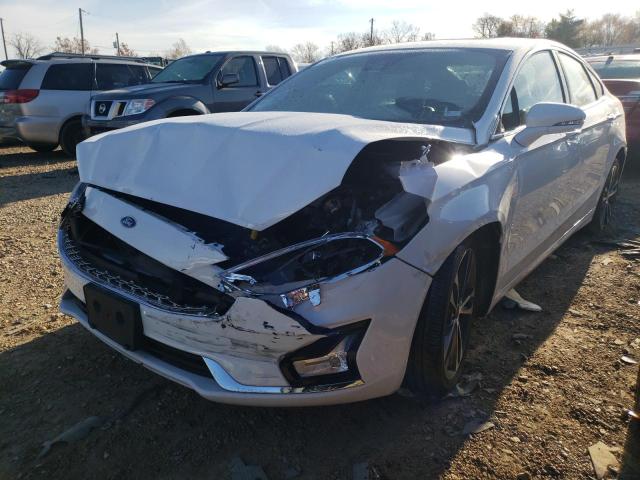 Изображение 2 2020 FORD FUSION TITANIUM 2020 с VIN 3FA6P0D9XLR117559