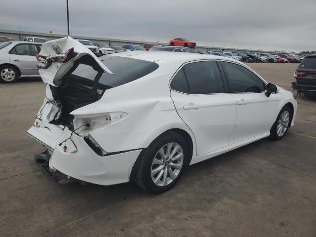 Изображение 3 2019 TOYOTA CAMRY L 2019 с VIN 4T1B11HK2KU752517