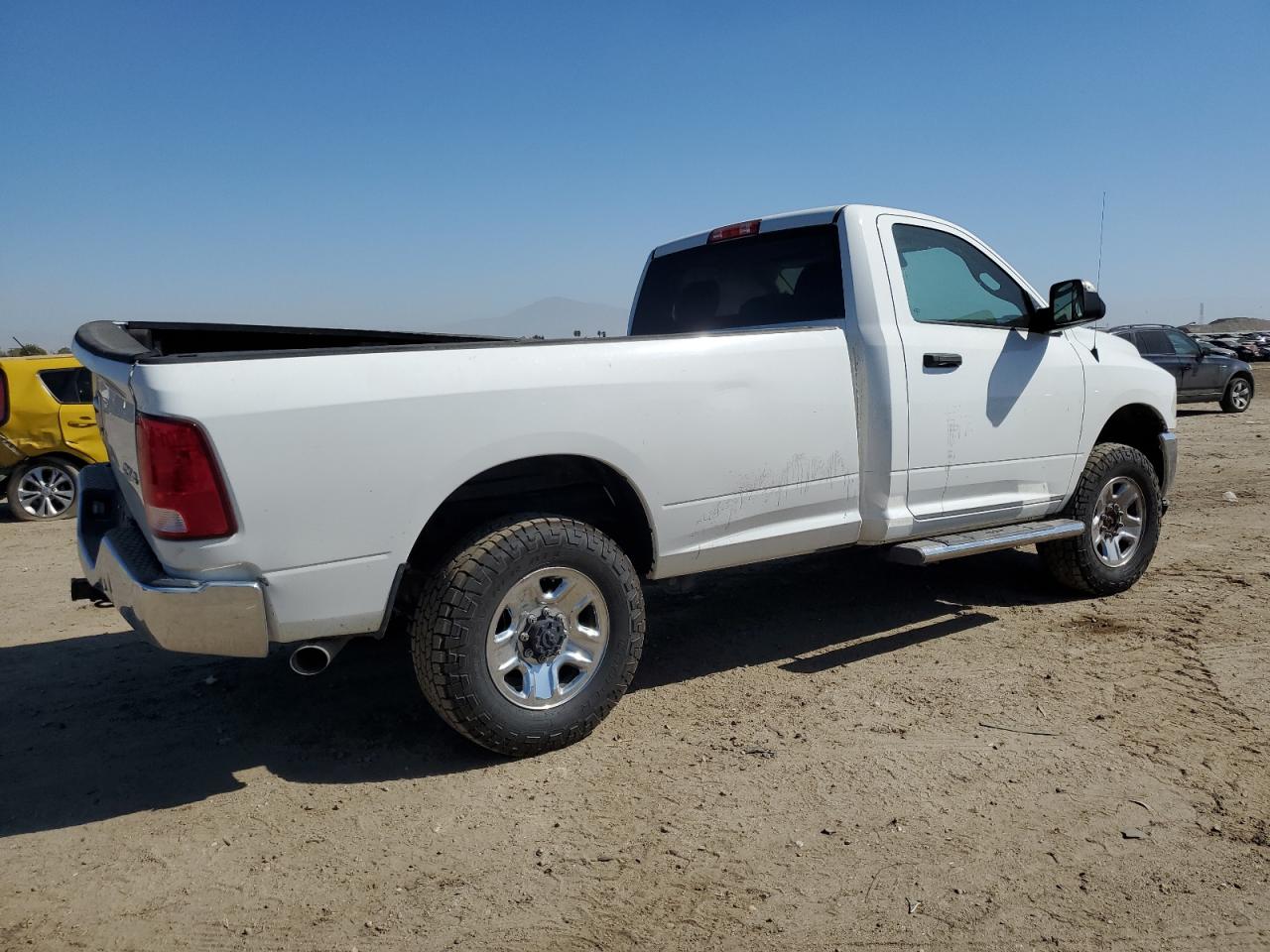 Obraz 3 z 2018 RAM 2500 ST 2018 z VIN 3C6MR5AL3JG412009