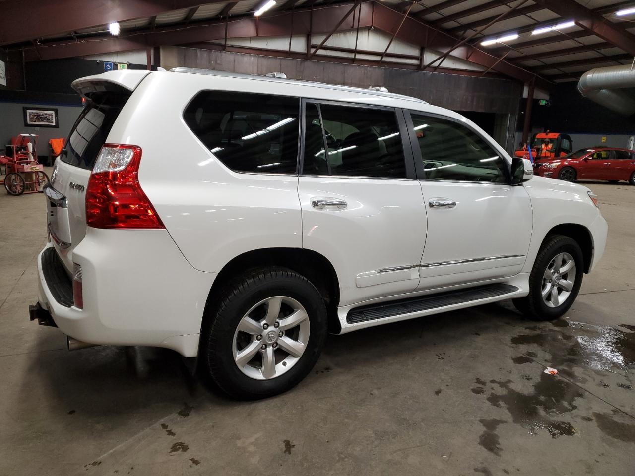 Image 3 of 2013 LEXUS GX 460 2013 with VIN JTJBM7FXXD5050405
